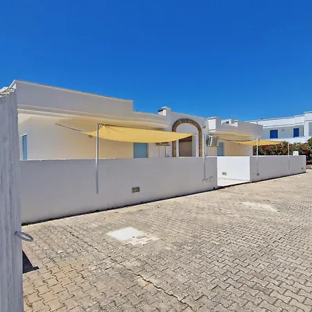 בית נופש In Corte 1 By Salento Affitti *